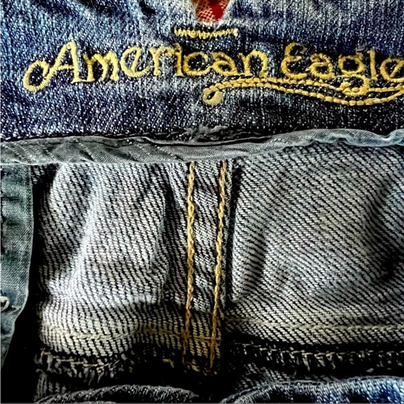 American Eagle jeans - Picture 3 of 5